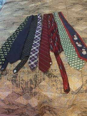 Men's Assorted Red, Green, Navy, Purple, Maroon Ties - Mixed Styles